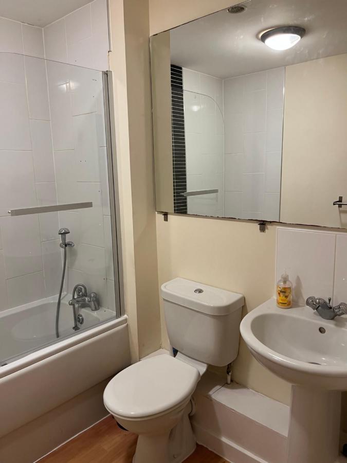Spacious Two Bedrooms Apartment For Business And Holiday Portsmouth Luaran gambar